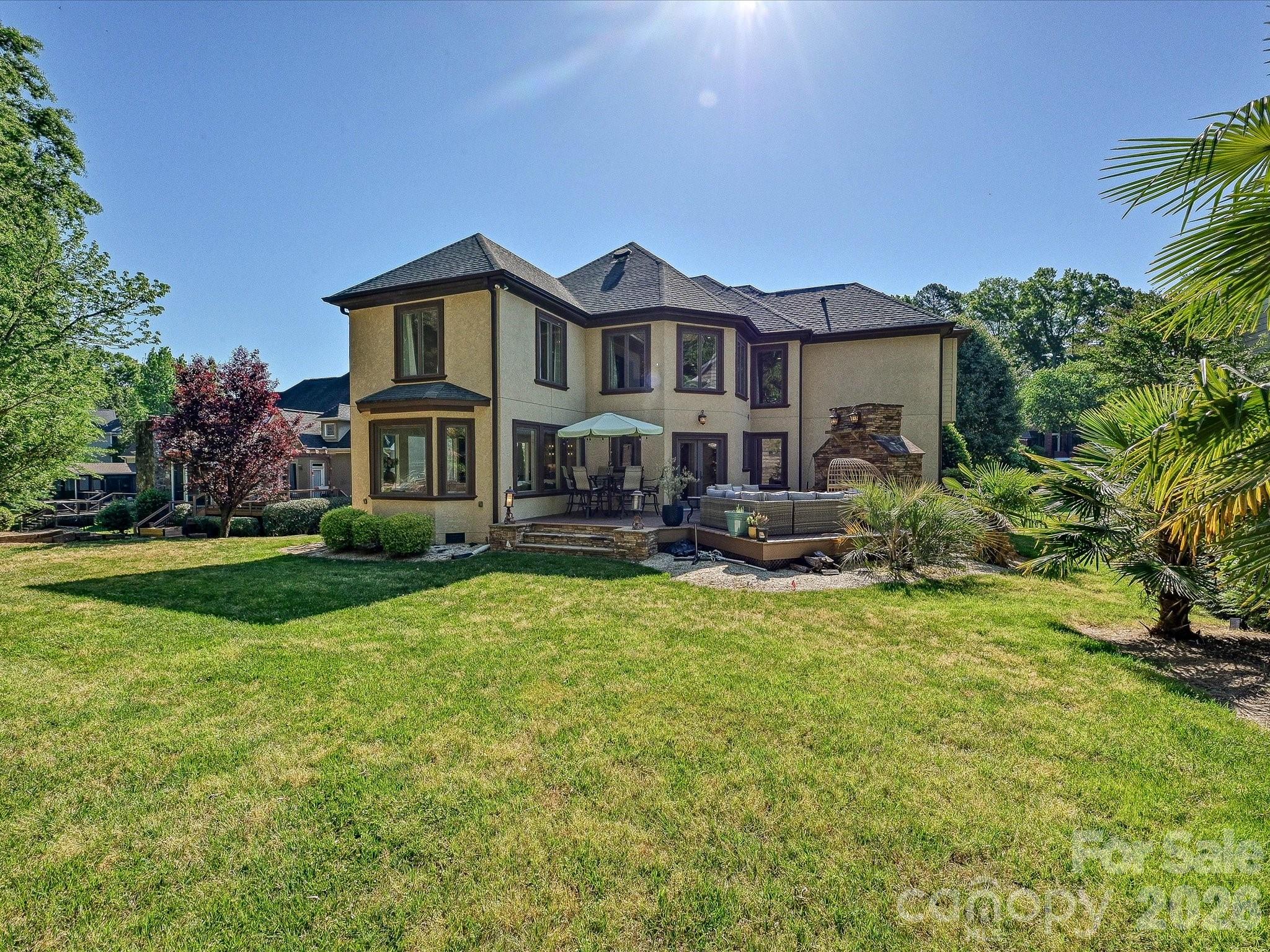 Crown Harbor - Residential