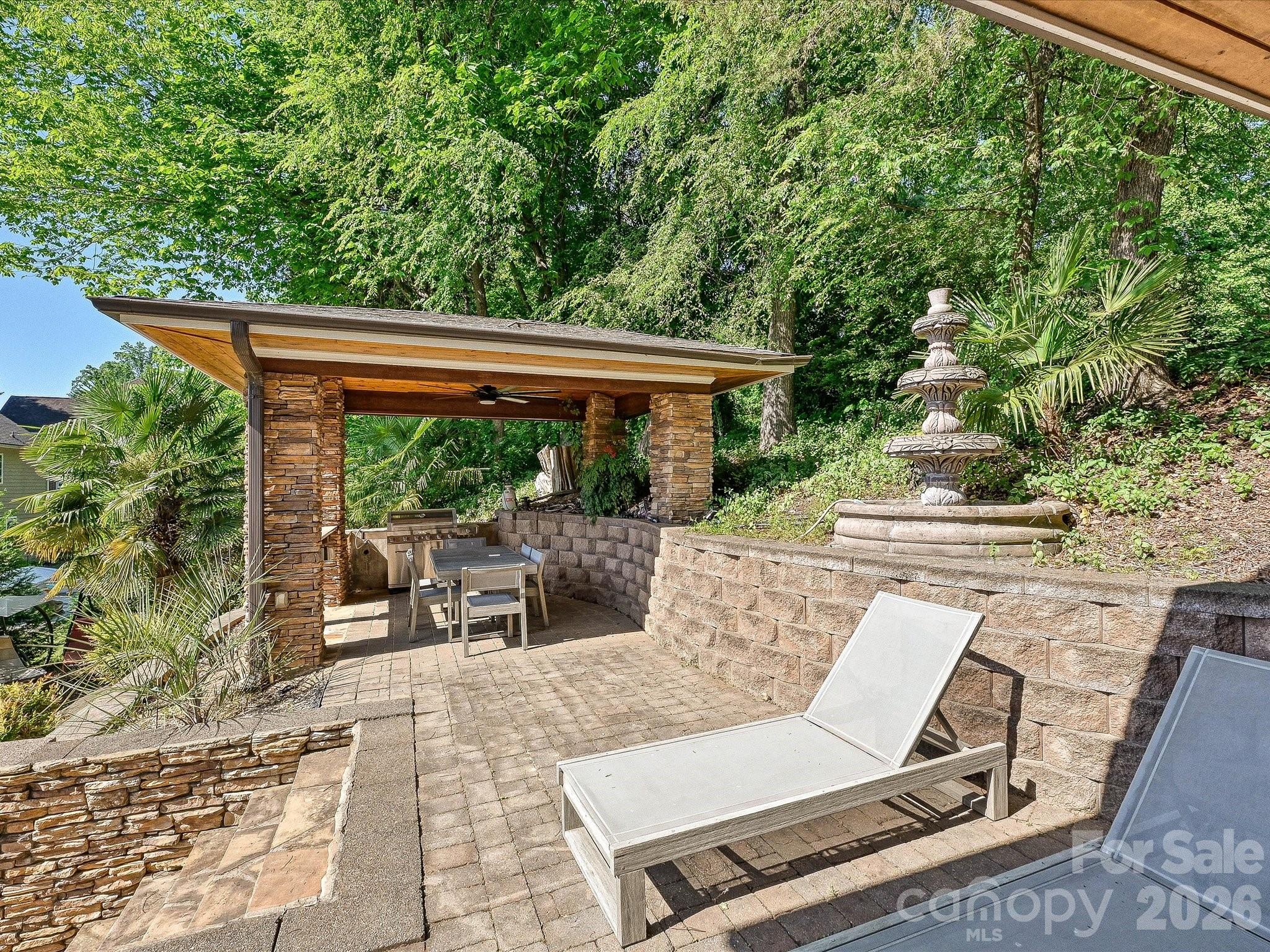 Crown Harbor - Residential