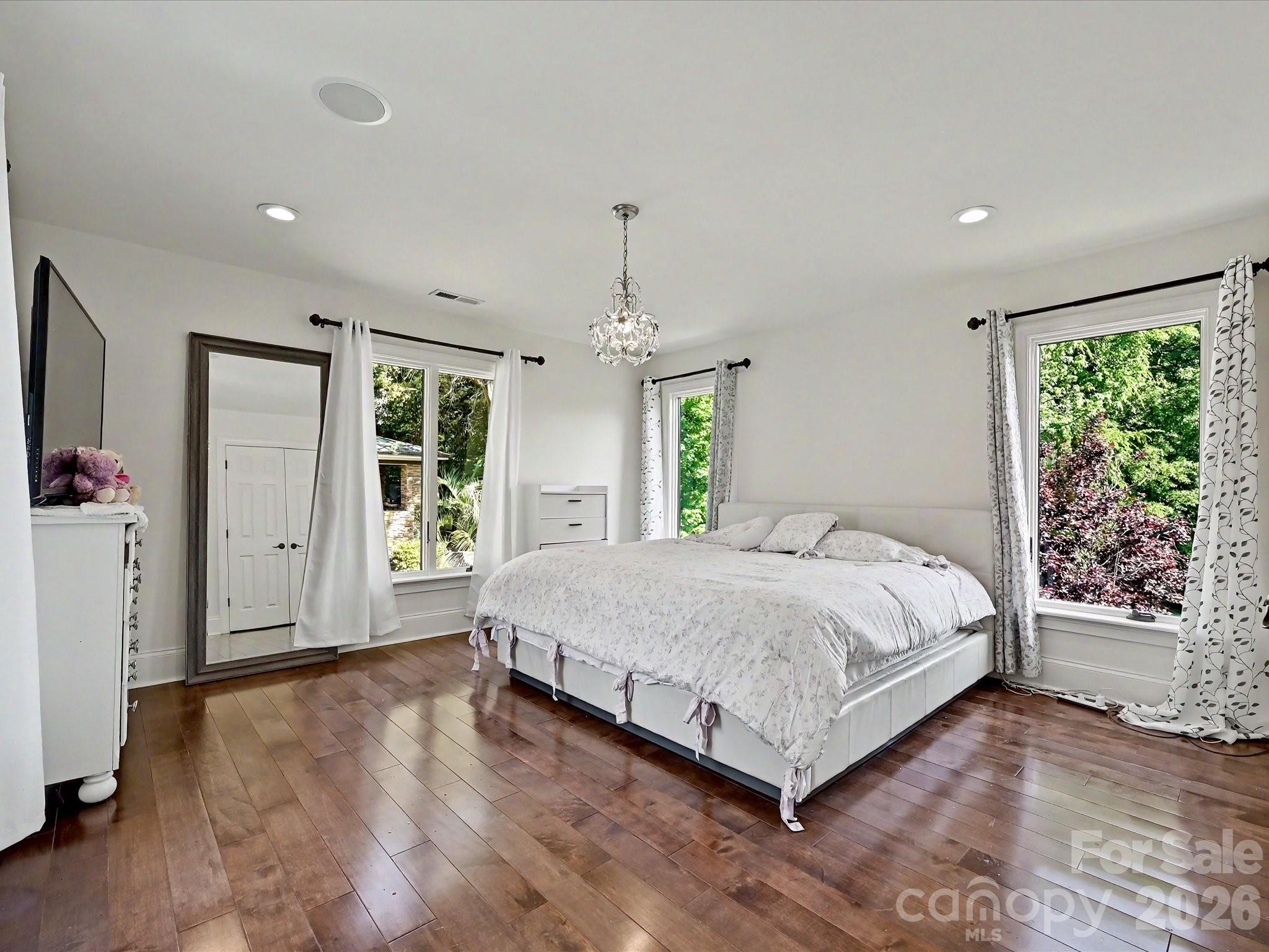 Crown Harbor - Residential