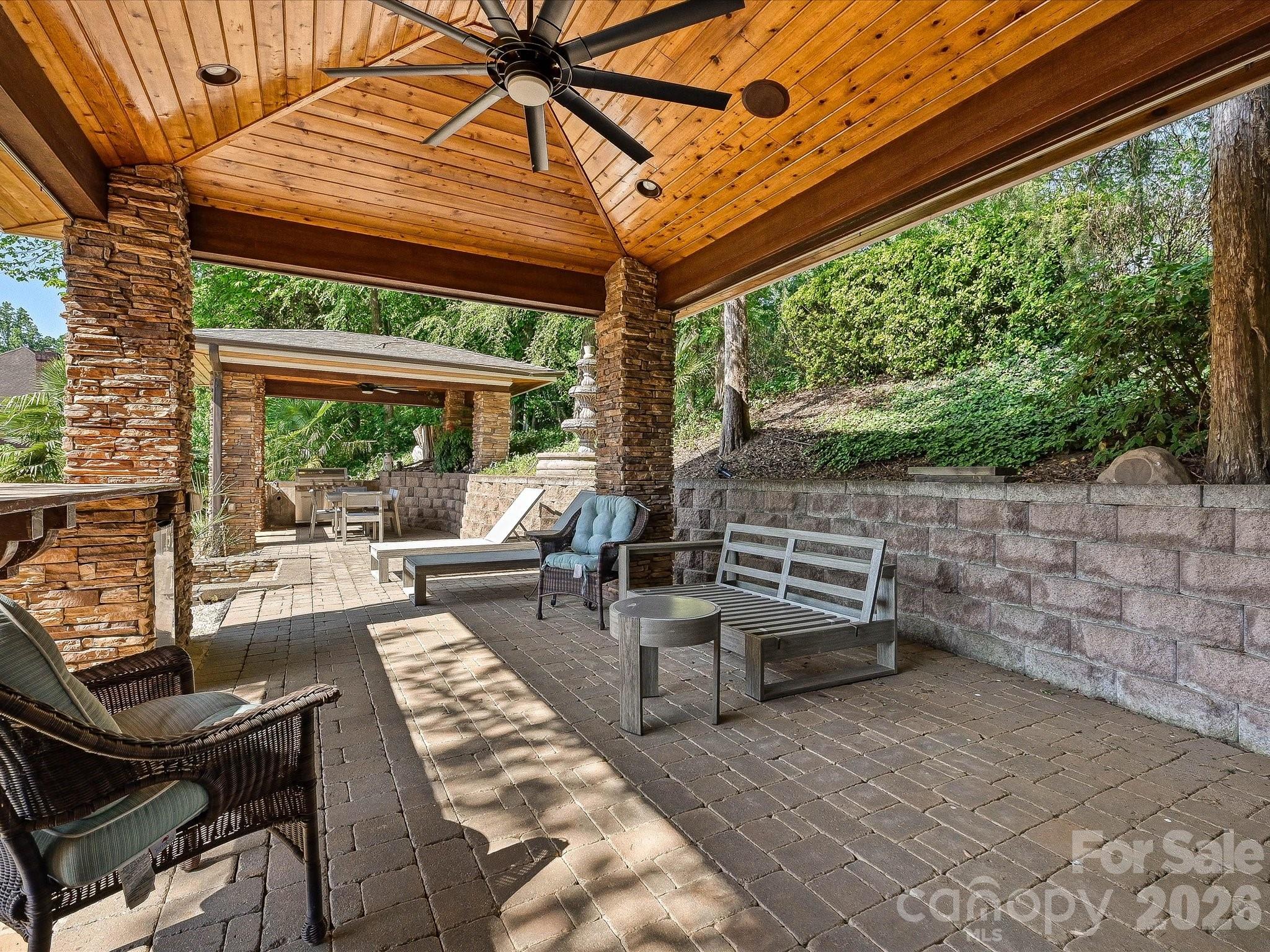 Crown Harbor - Residential