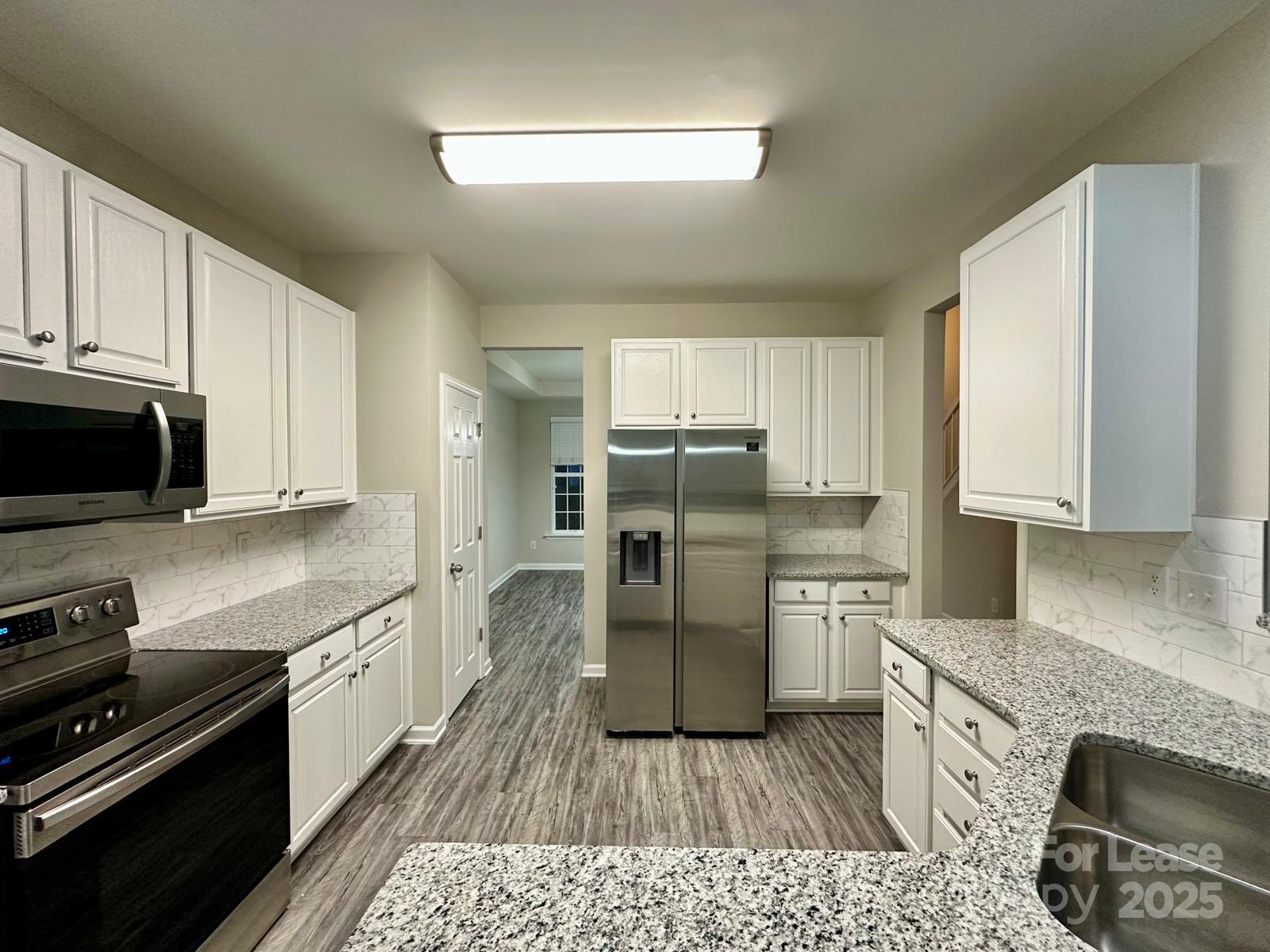 4427 Eglinton Toll Court