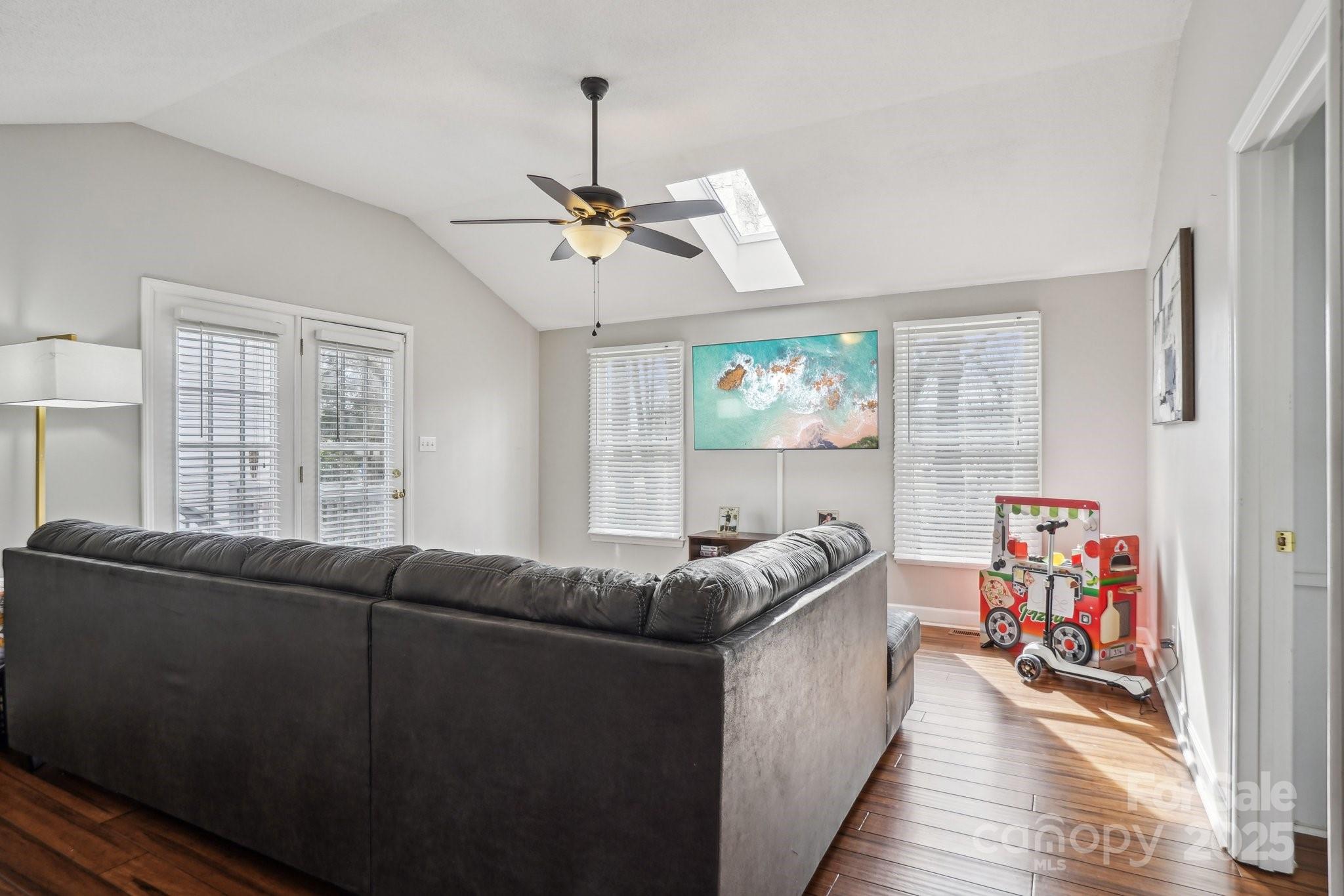 Oakhurst - Residential