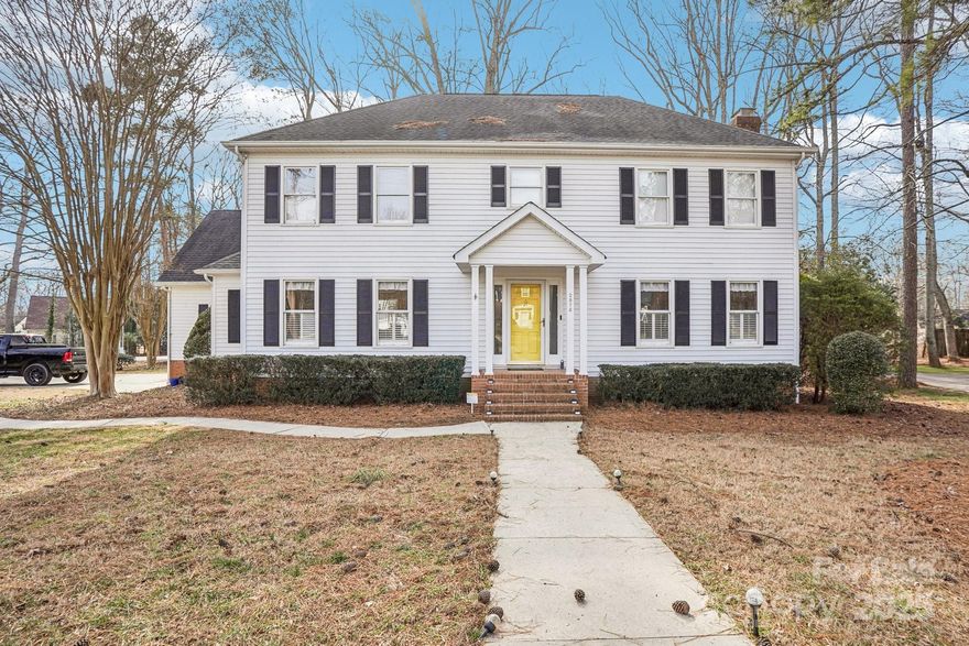 Welcome to 2876 Oakhurst Drive, a charming 4-bedroom, 2.5-bath home, featuring beautiful, updated hardwood floors and a newly modernized fireplace that brings warmth and character to the main living space. The spacious layout offers plenty of room to relax or entertain, with an inviting ambiance that makes it easy to feel at home. While the floors and fireplace bring fresh appeal, the kitchen and bathrooms are ready for your personal touch, offering a blank canvas to add updated finishes and create the space of your dreams. Upstairs, four generously sized bedrooms include a primary suite with an en-suite bath. Dont miss the bonus room over the garage that could be future living space currently not counted in heated square footage. Step outside to enjoy a large backyard with endless potential, perfect for creating an outdoor oasis. Located in a desirable Rock Hill neighborhood, this home is close to shopping and dining, blending charm with opportunity.