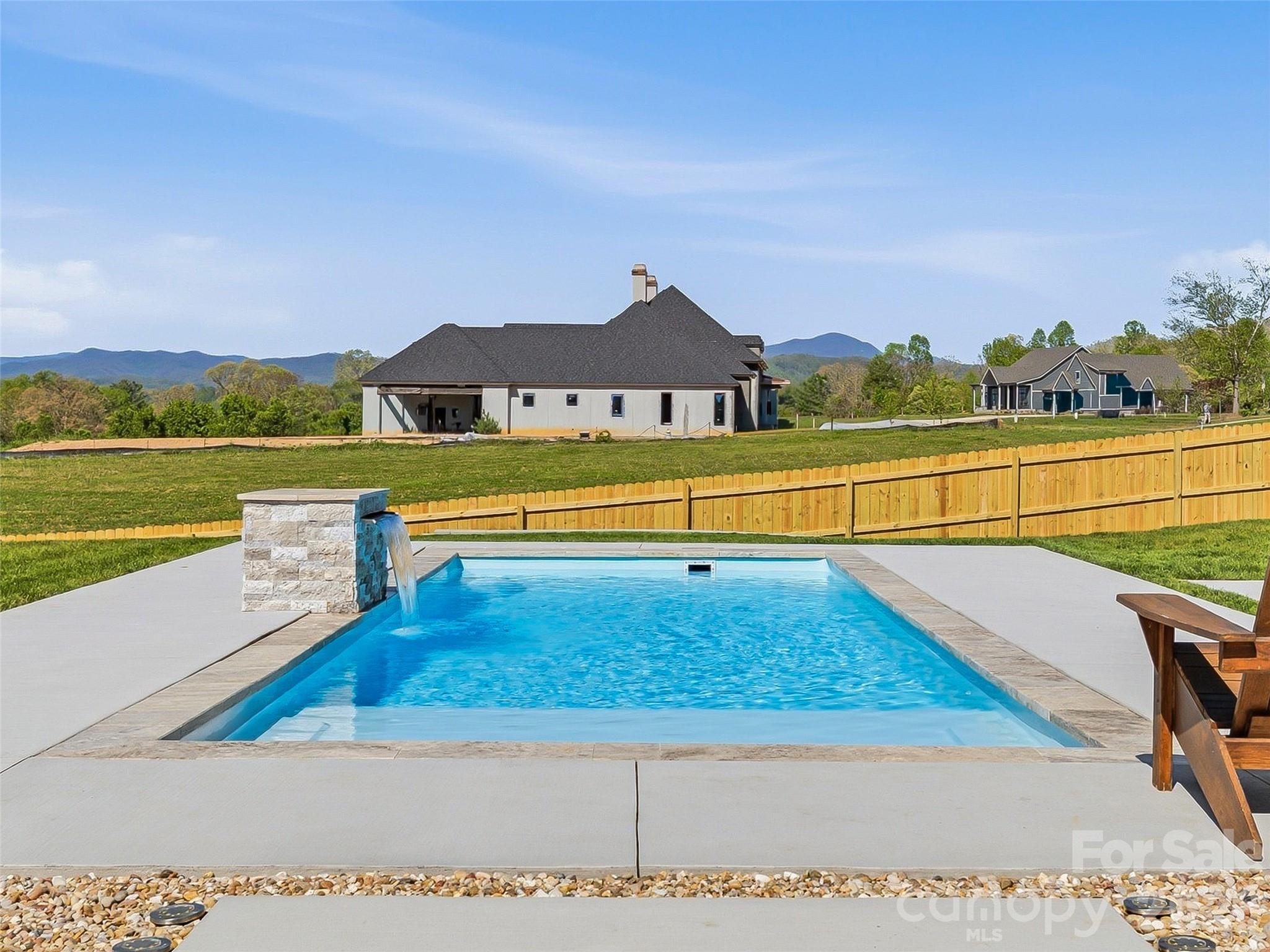 The Farm at Mills River - Residential