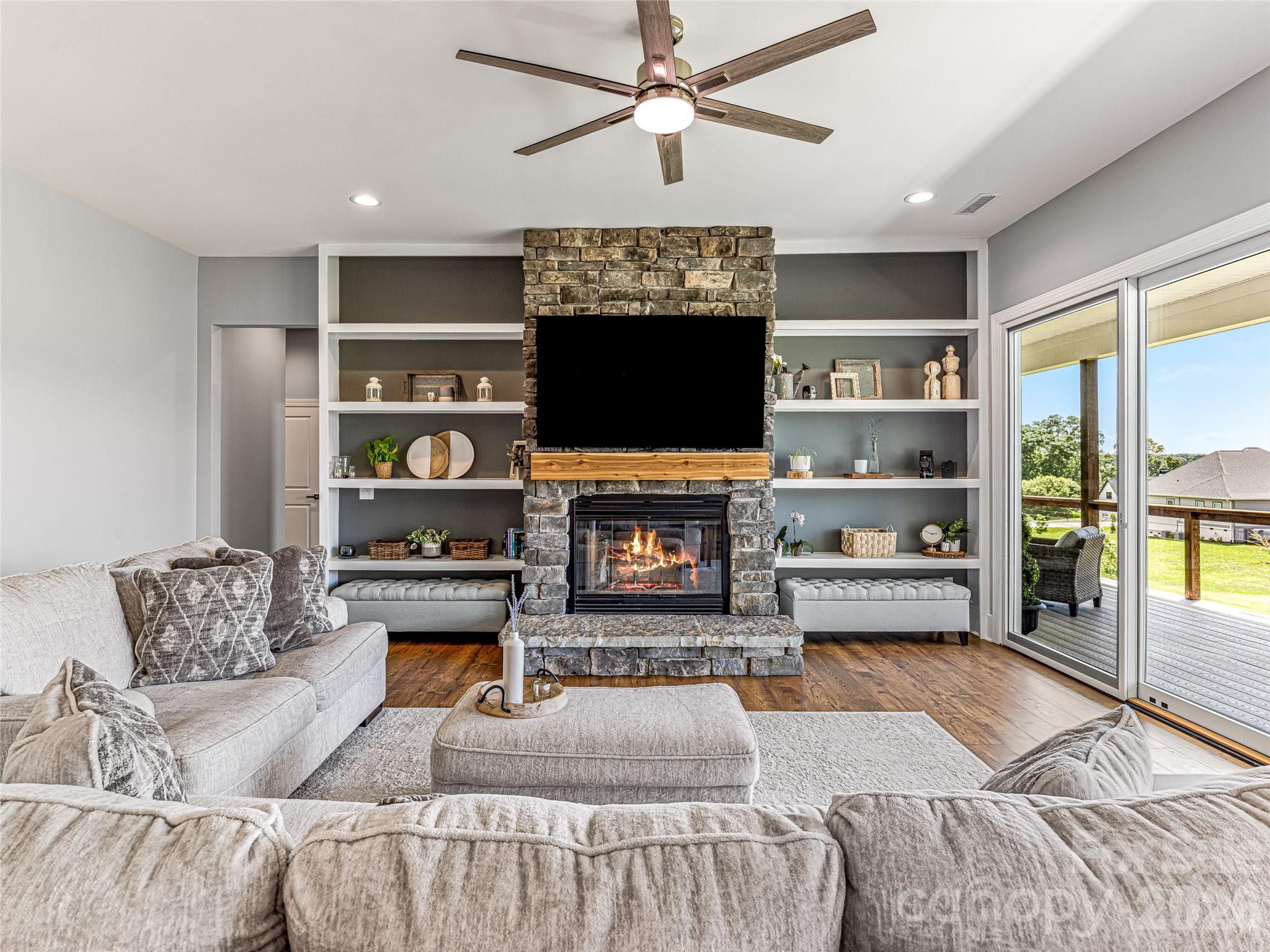 The Farm at Mills River - Residential