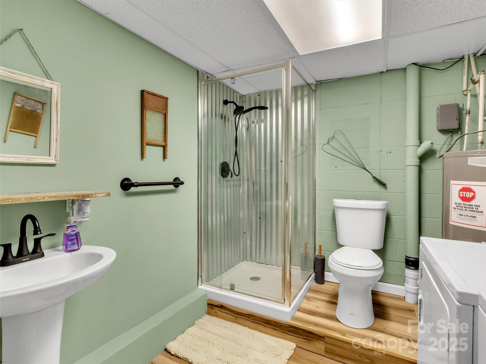 Baird Cove - Residential