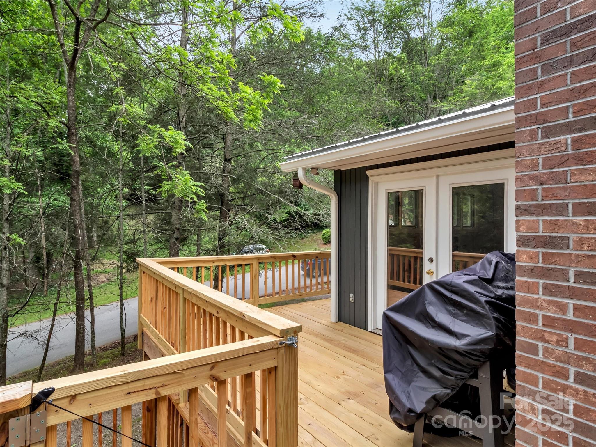 Baird Cove - Residential