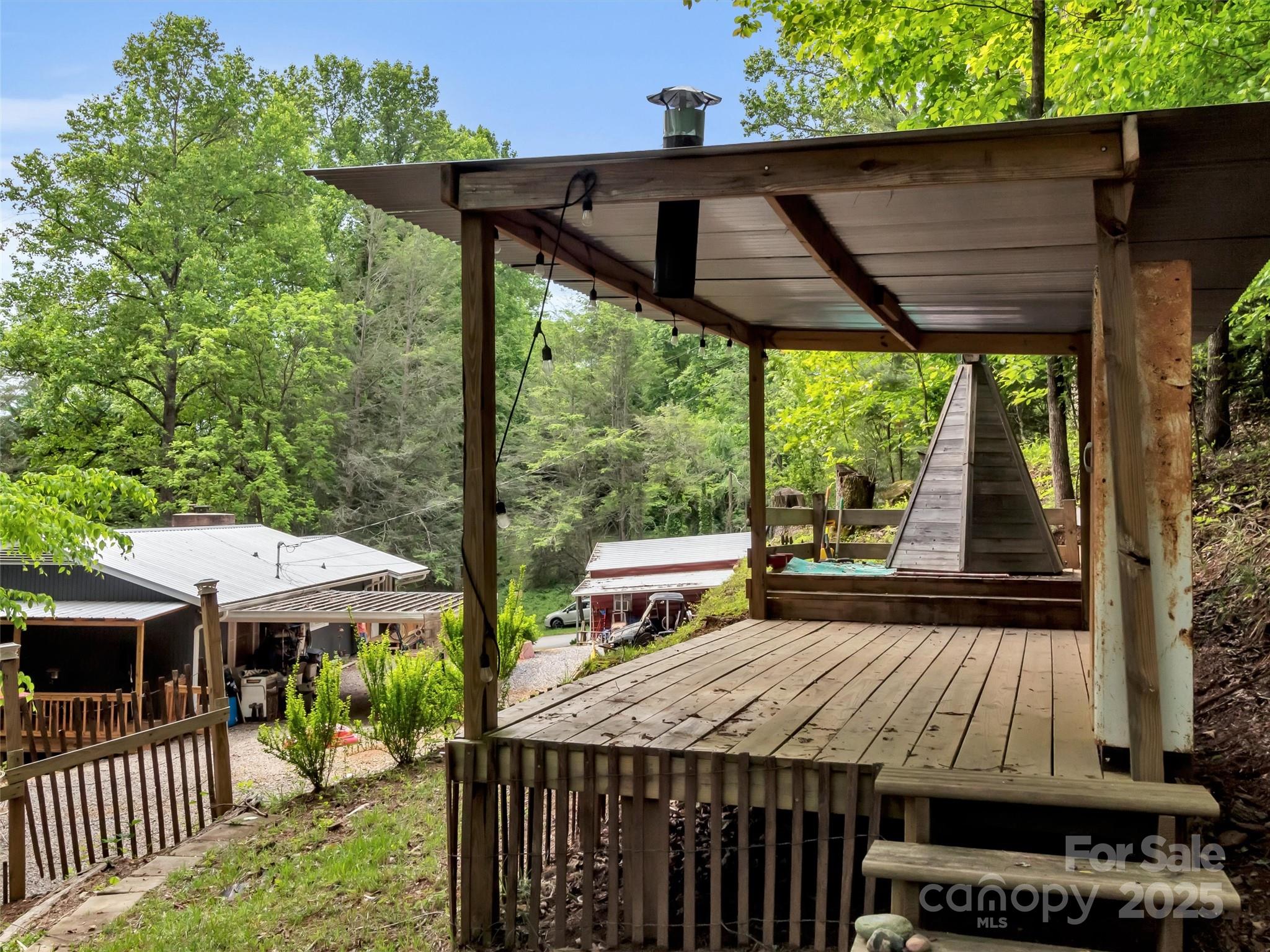 Baird Cove - Residential