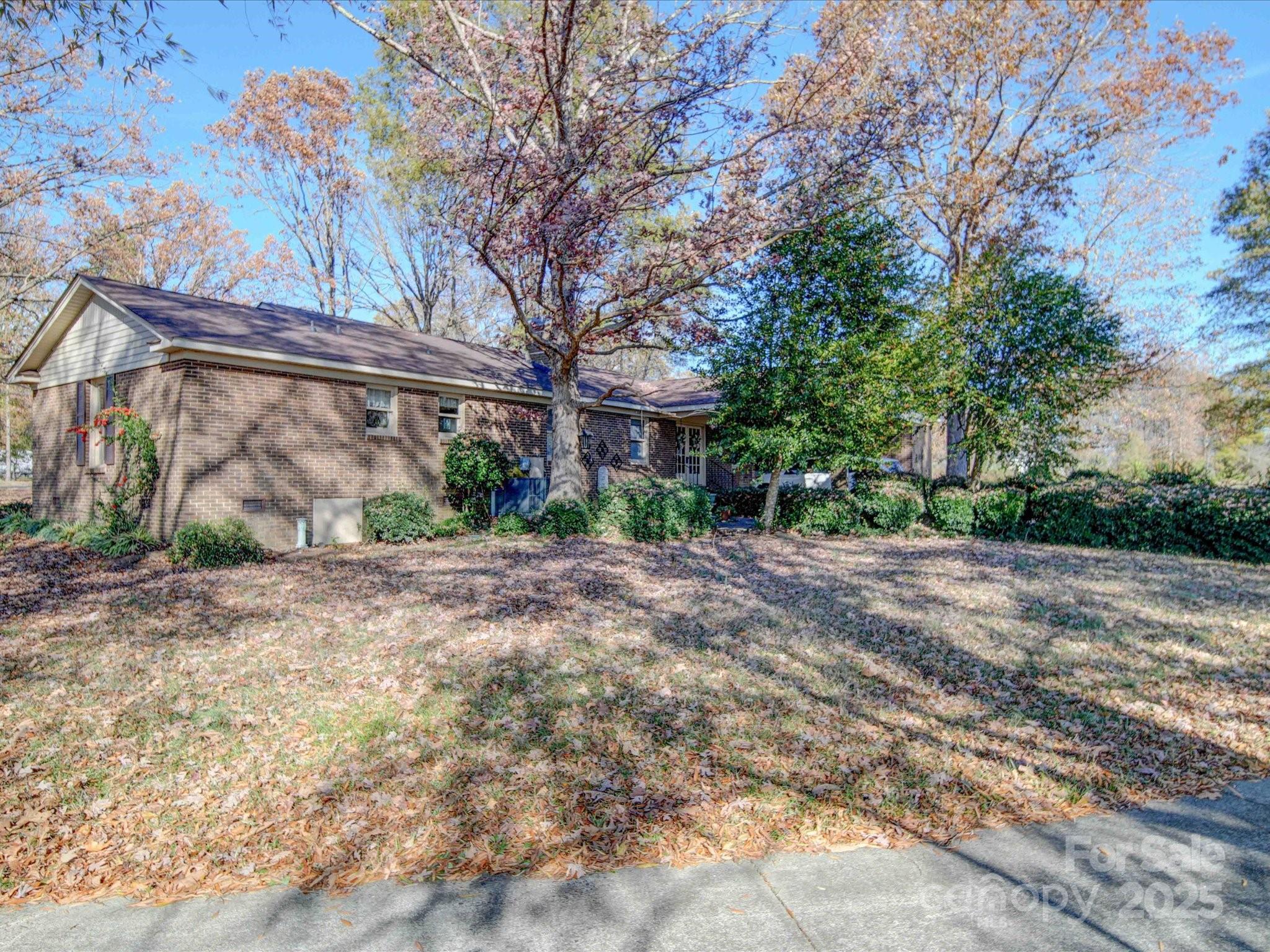 1120 Jug Broome Road