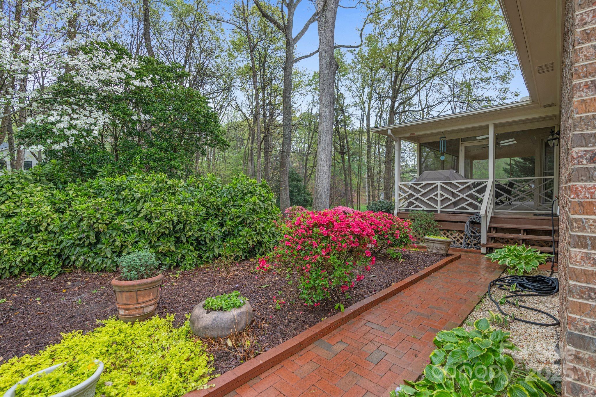 Winding Brook - Residential
