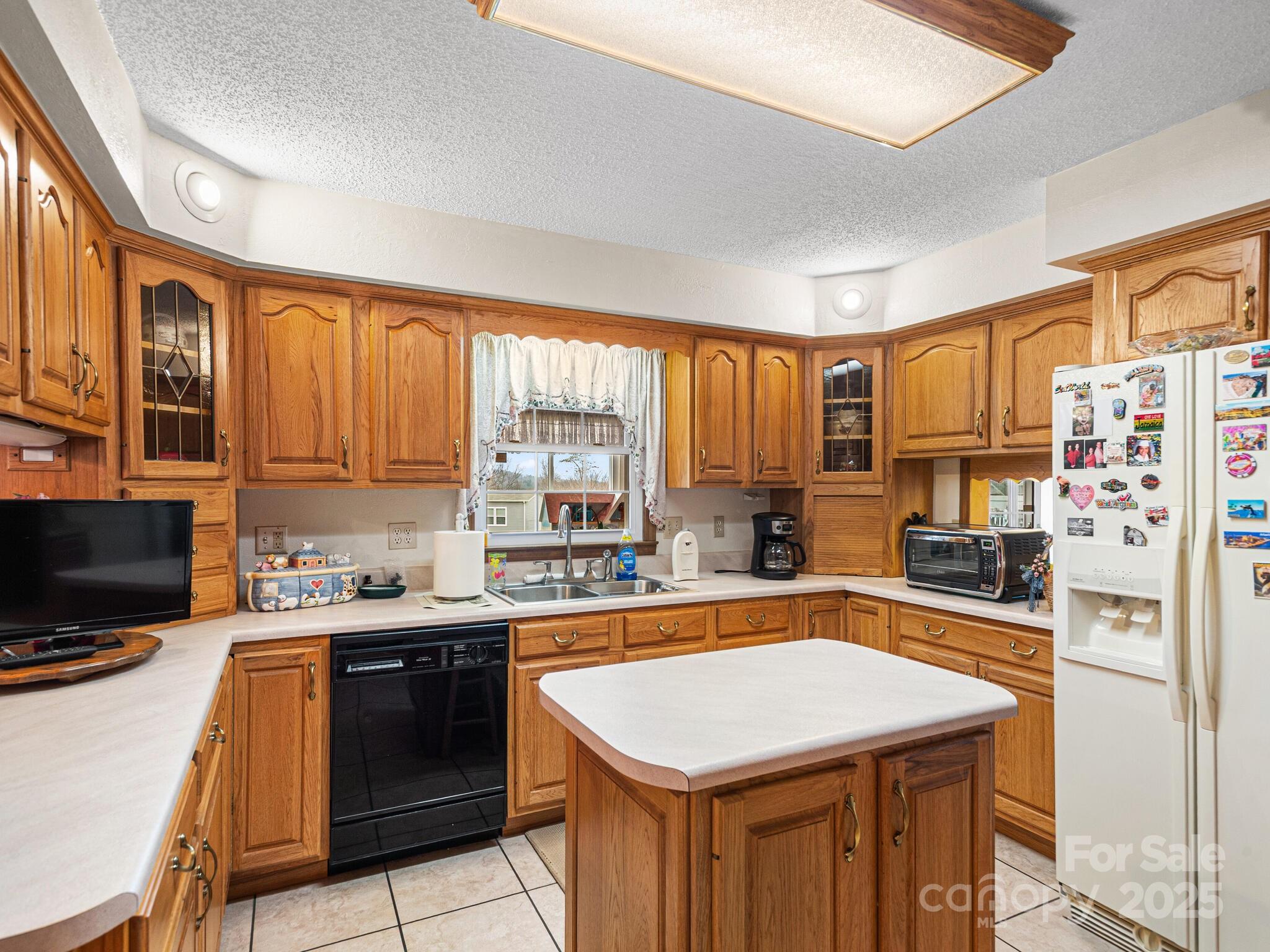 727 Jenkins Valley Road