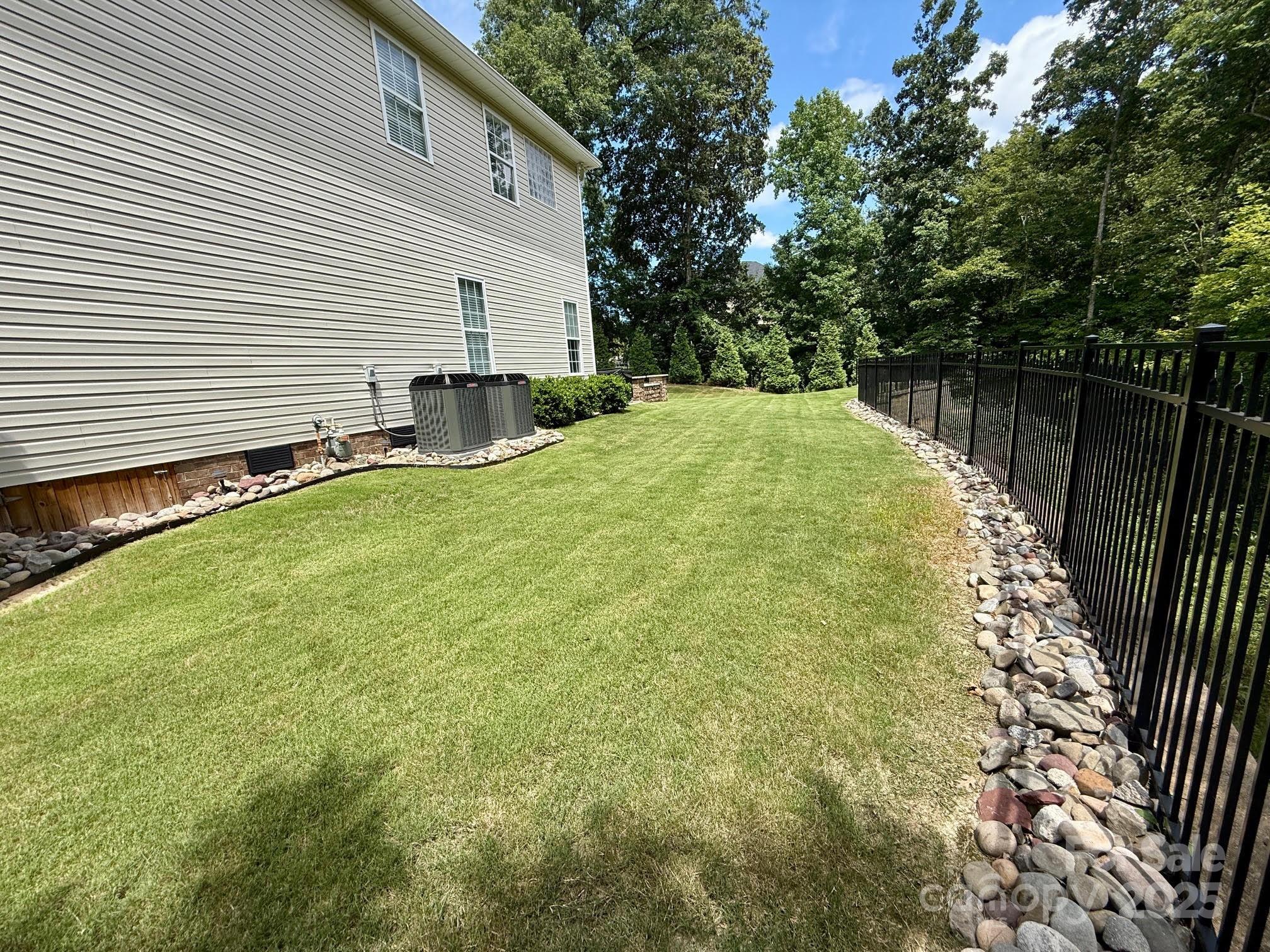 Pleasant Glen - Residential