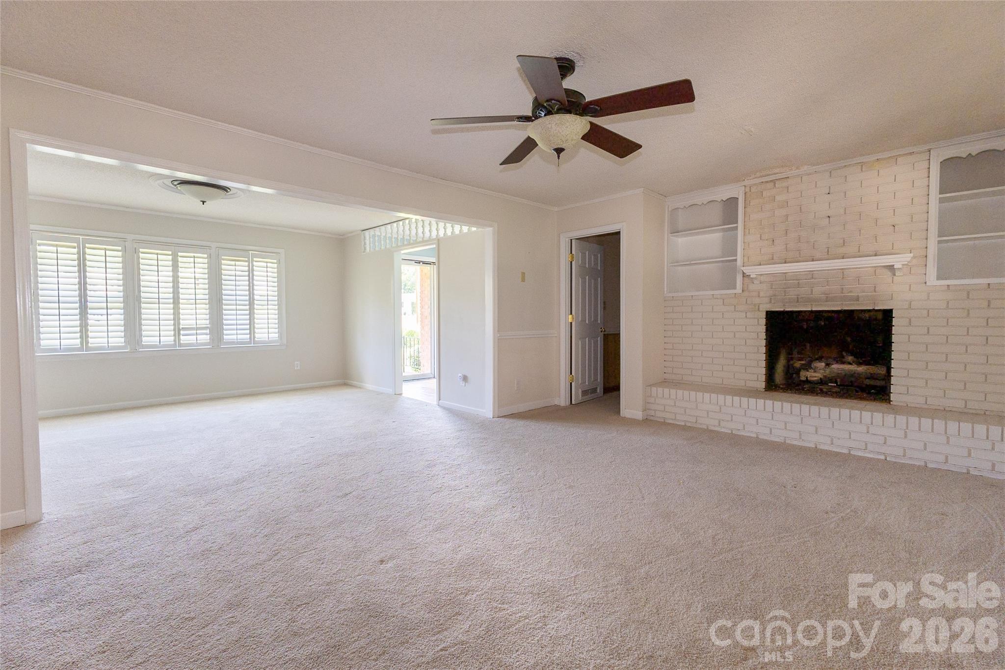 118 Amity Circle