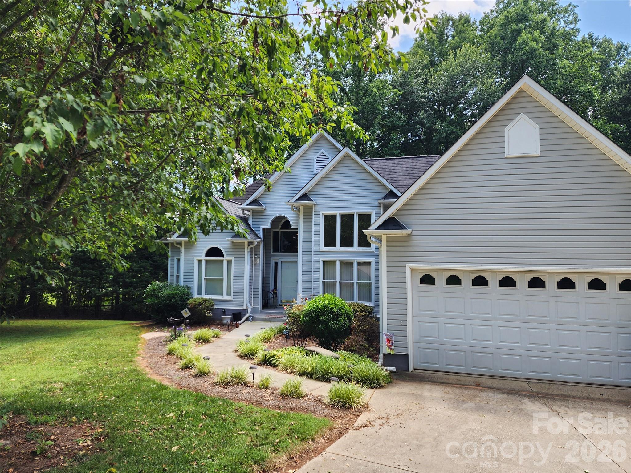 135 Pinecroft Court 4