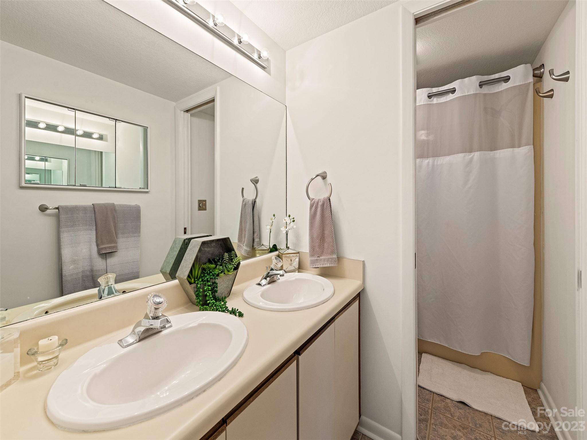 The Greens - Residential