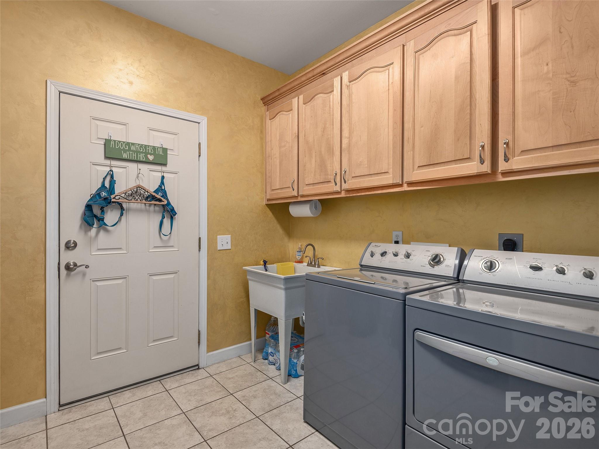 Lake Adger - Residential