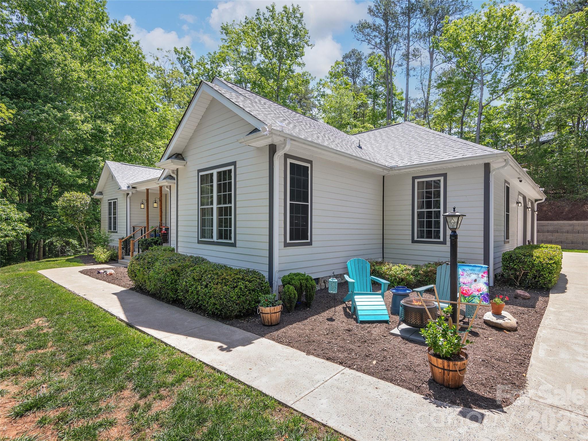 Lake Adger - Residential