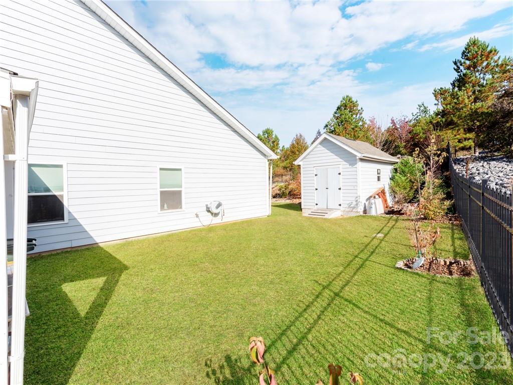 Edgewater - Residential