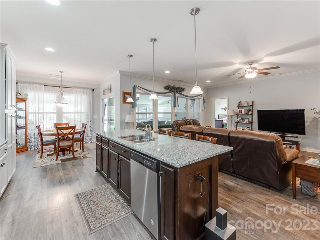 Edgewater - Residential