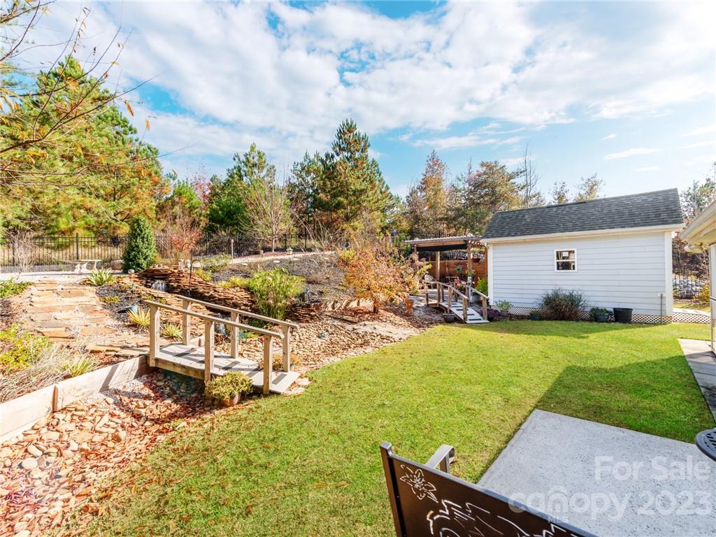 Edgewater - Residential