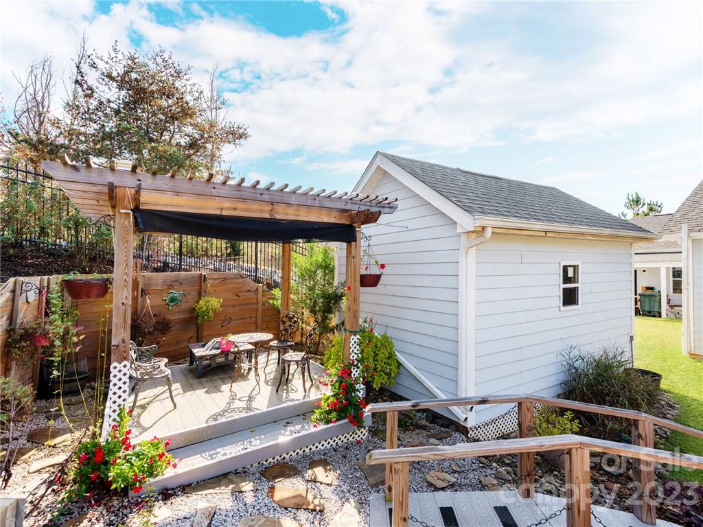 Edgewater - Residential