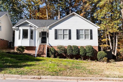 Photo of 112 Rock Point Lane, Cary, NC 27513 (MLS # 4327791)
