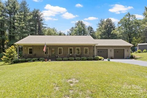 Photo for 99 Pinecrest Estates Drive