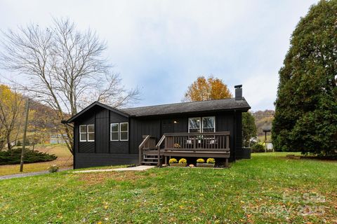 182 Dock Ratcliffe Road Waynesville NC 28786