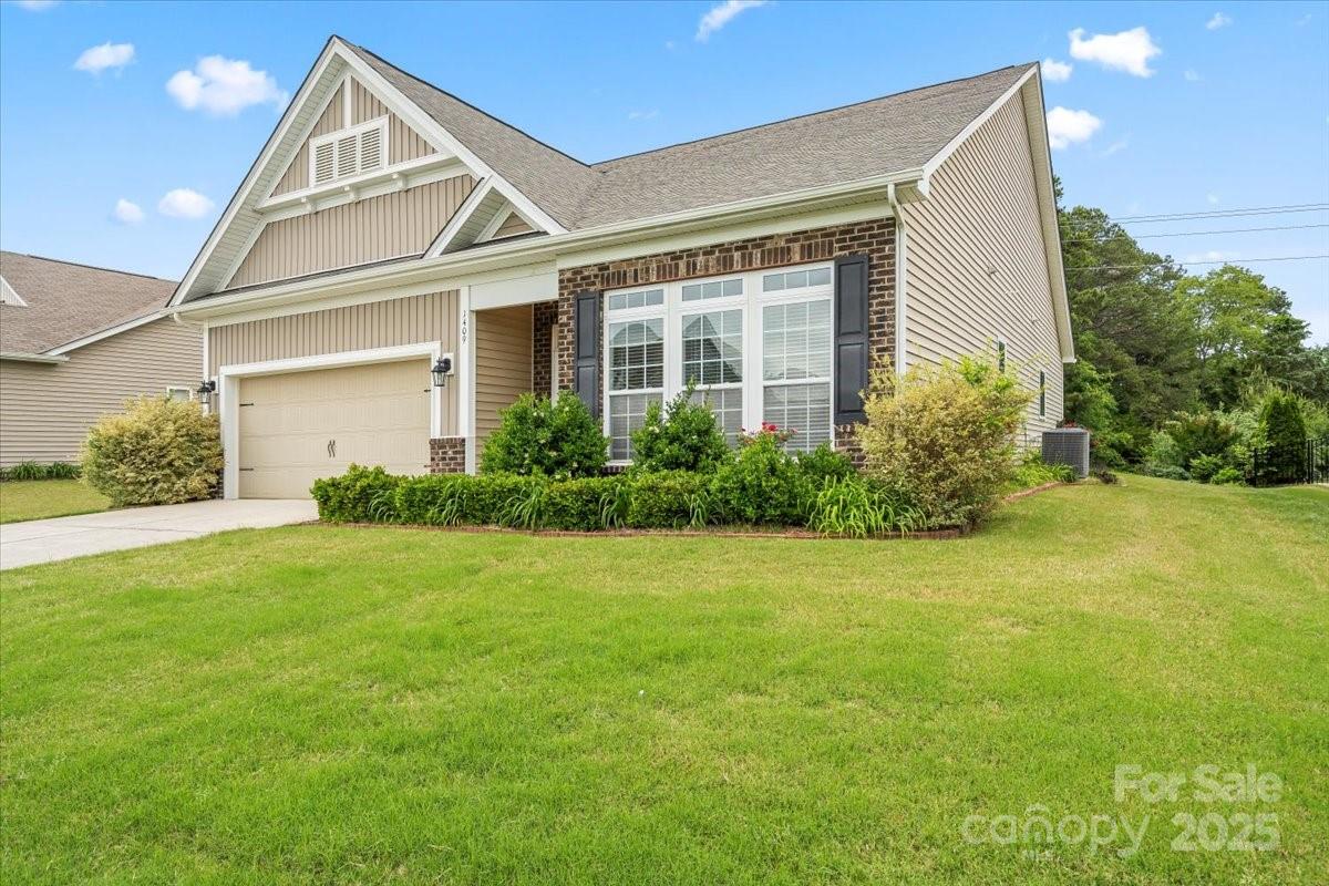 1409 Tupelo Road