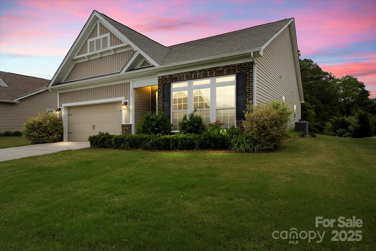 1409 Tupelo Road