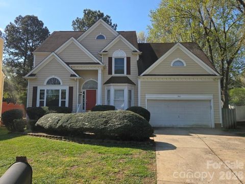9011 Coleshire Court Charlotte NC 28269