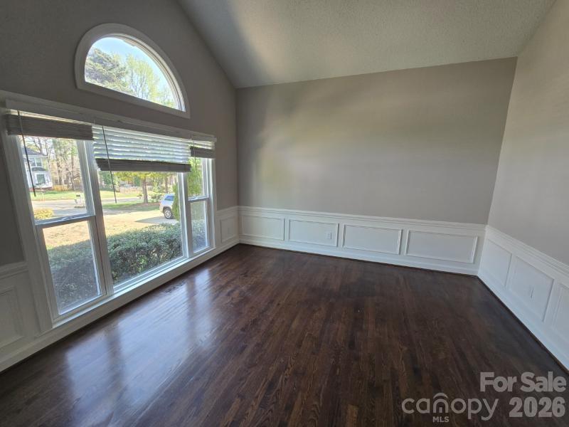 9011 Coleshire Court