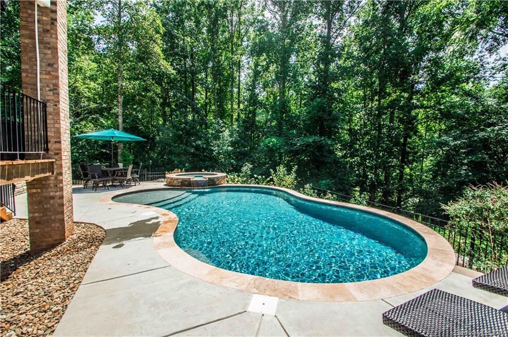 Highlands At Lake Norman - Residential