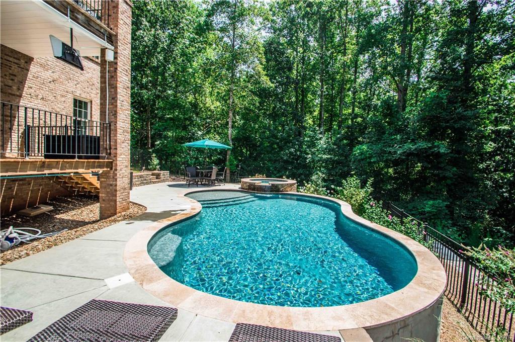 Highlands At Lake Norman - Residential