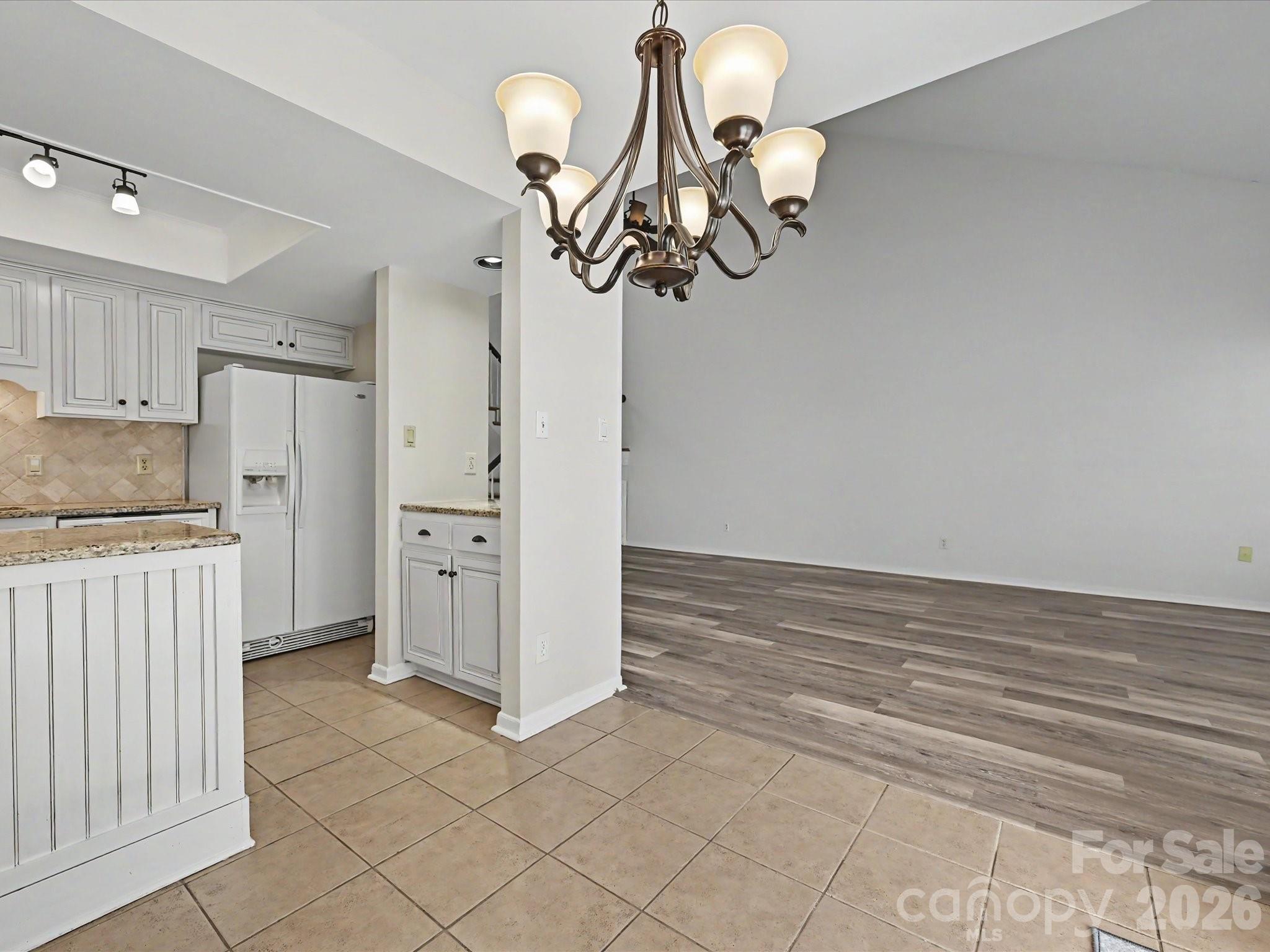 Renaissance on Carmel II - Residential