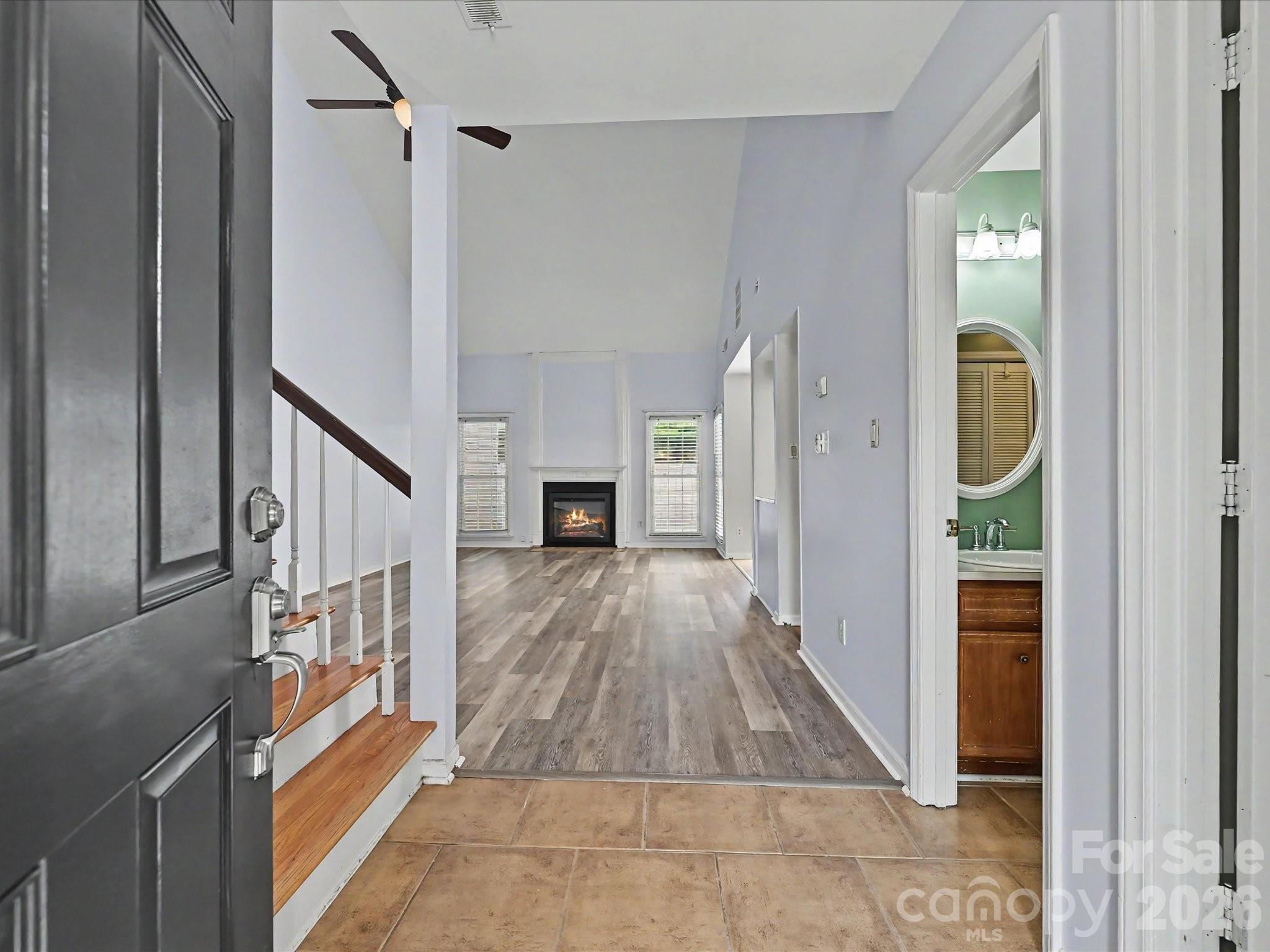 Renaissance on Carmel II - Residential