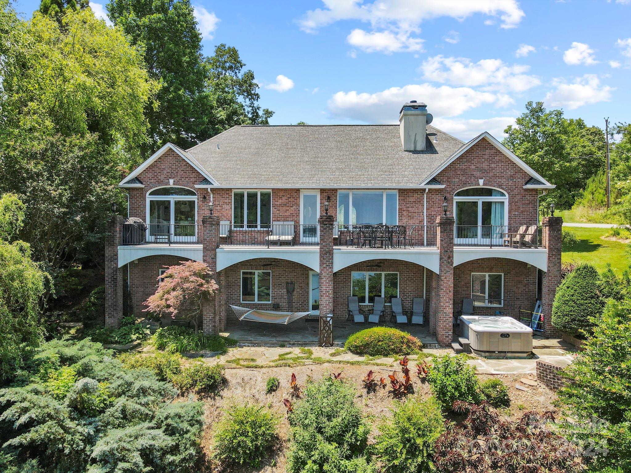 John T Mundy - Residential