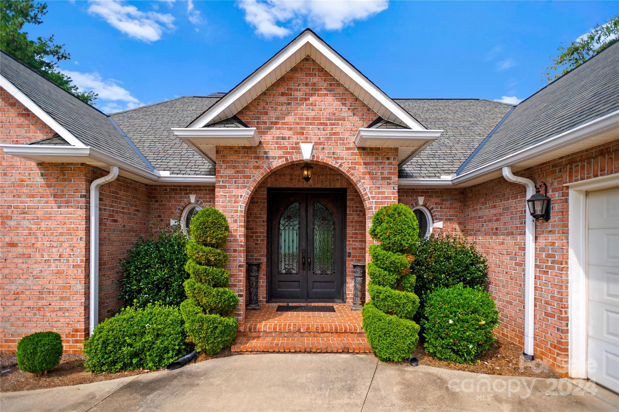 John T Mundy - Residential