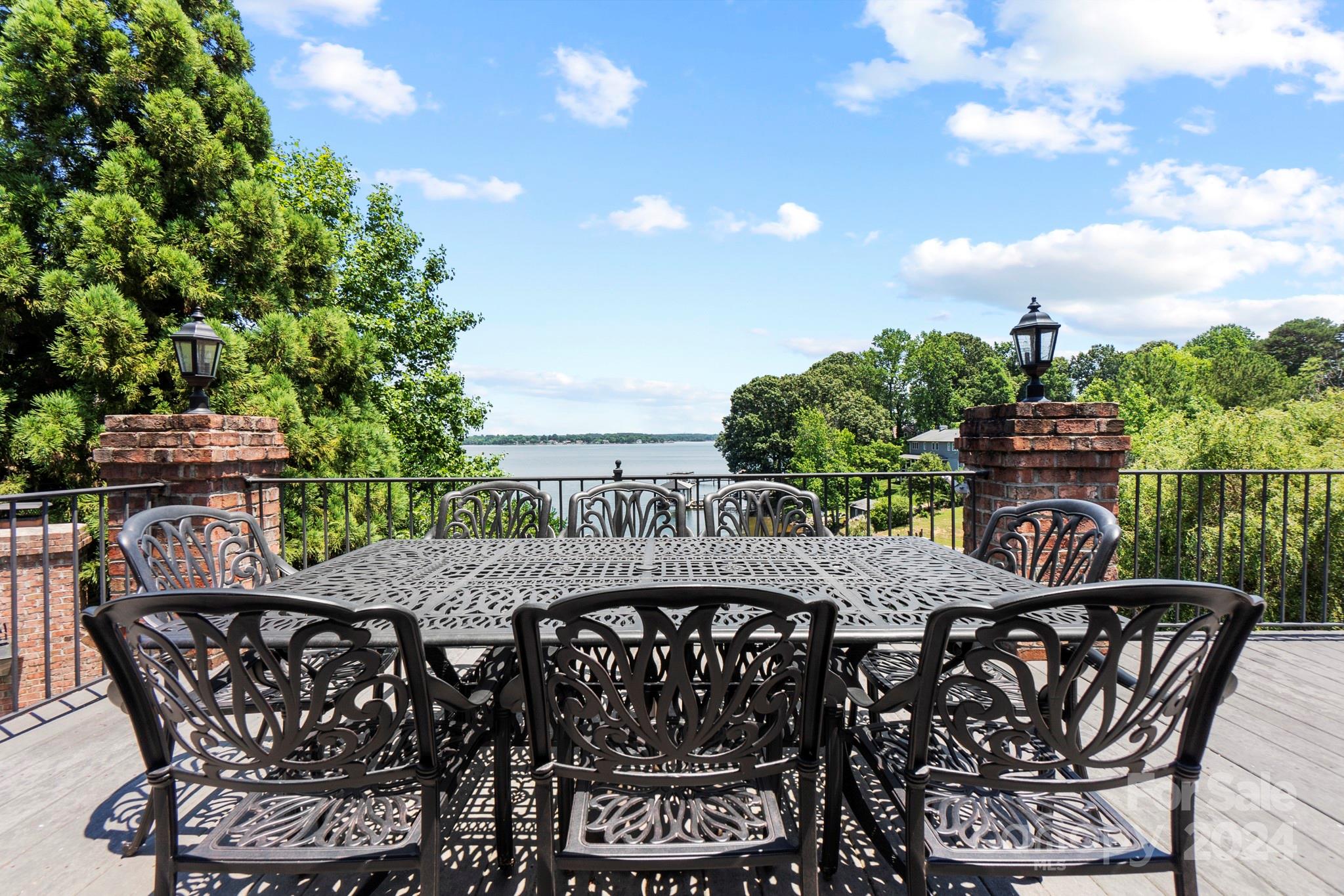 John T Mundy - Residential