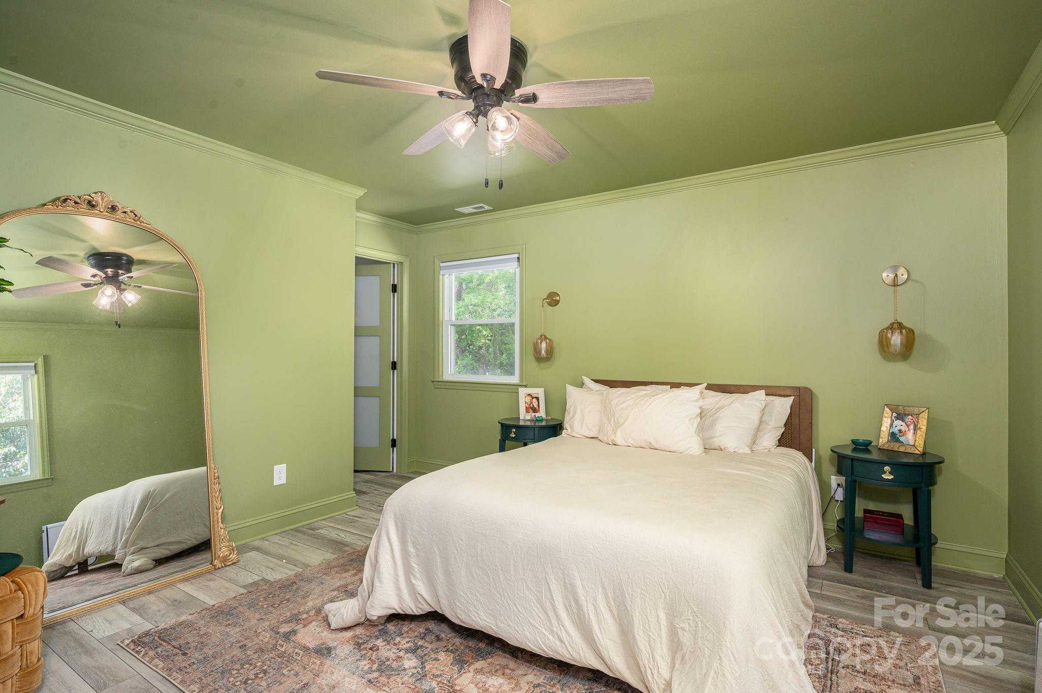 Davidson, North Carolina 28036, United States, 5 Bedrooms Bedrooms, ,3 BathroomsBathrooms,Residential,Active,112423