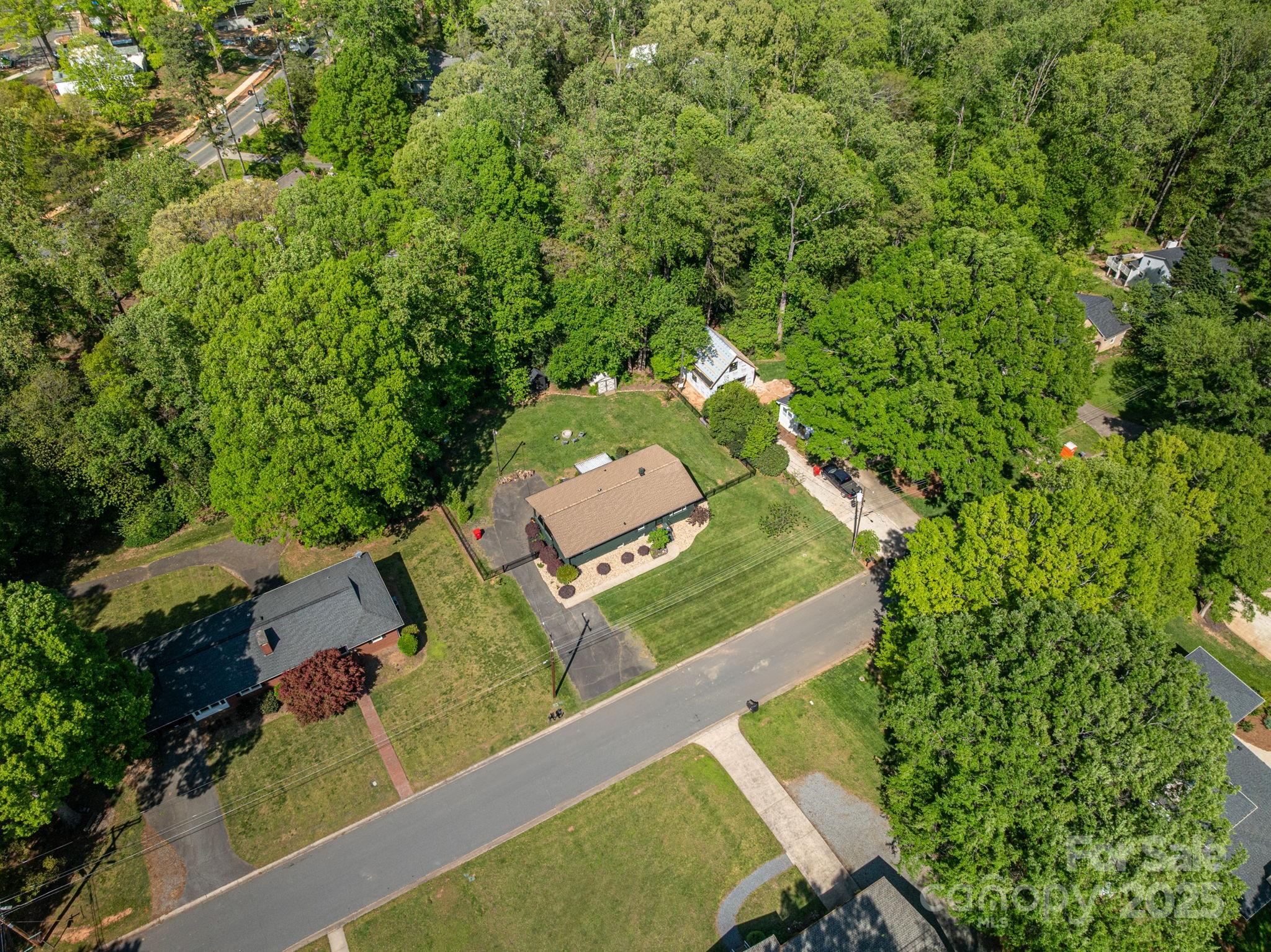 119 Meadowbrook Lane
