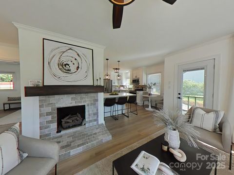 2138 Revolution Park Drive Charlotte NC 28208