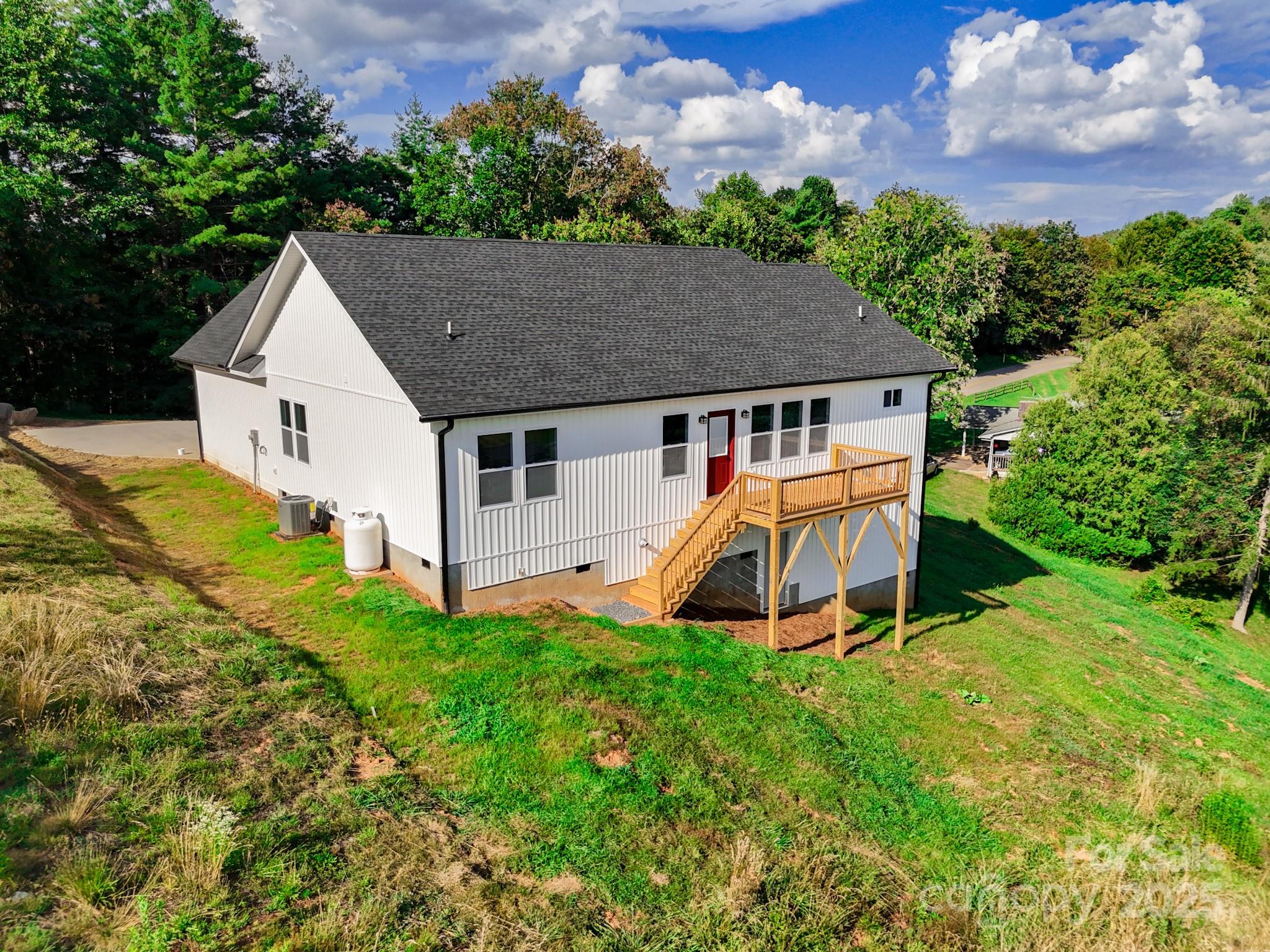 220 Pine Ridge Road