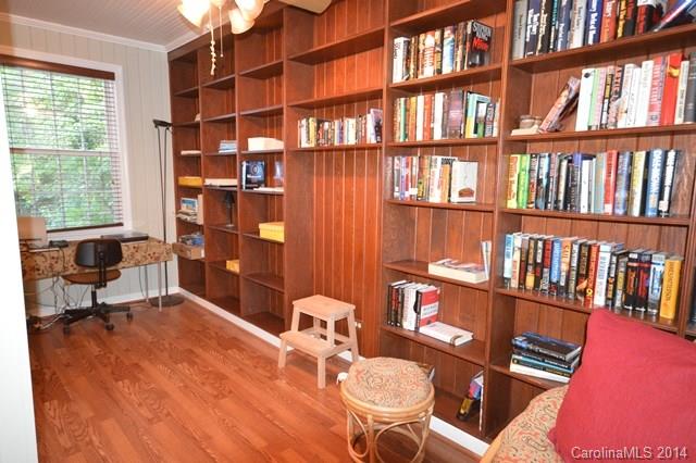 Seventeen Acres - Residential