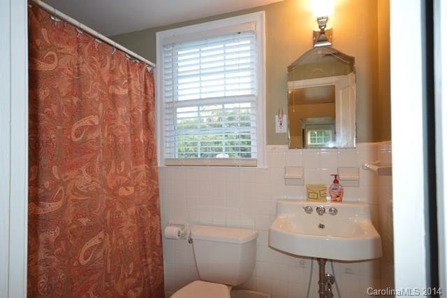 Seventeen Acres - Residential