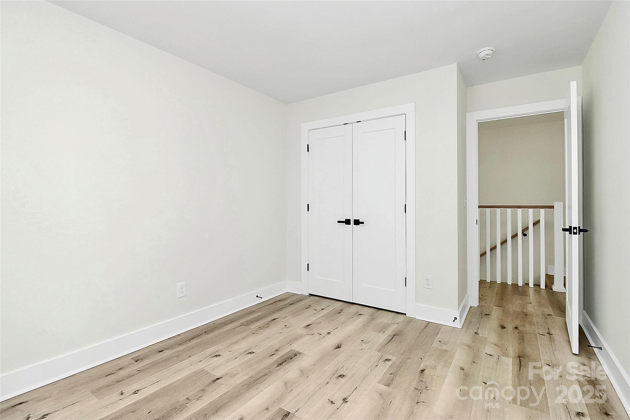Royal Oaks - Residential