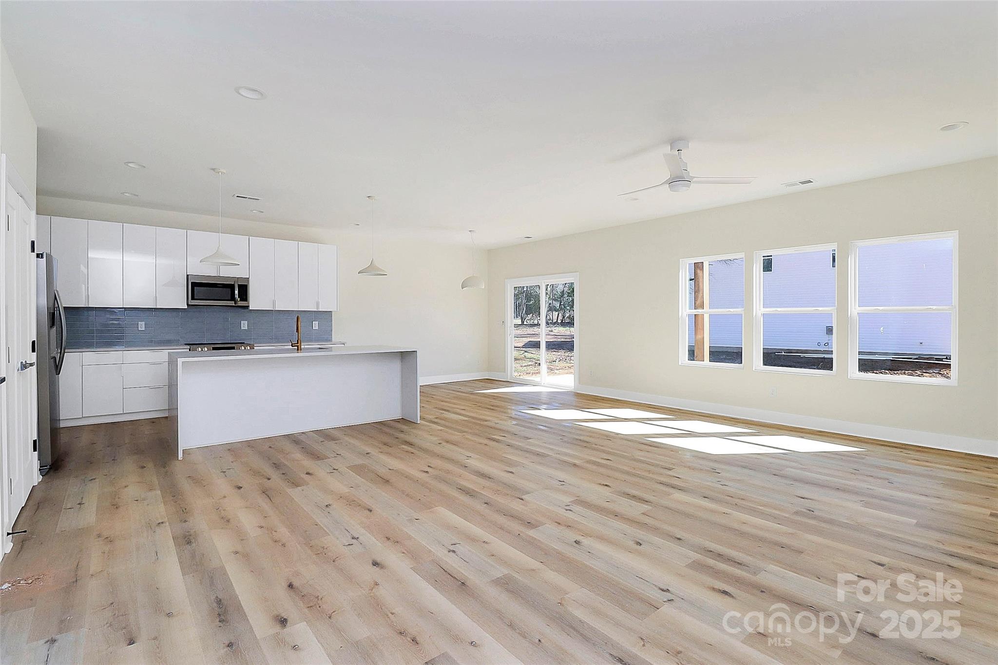Royal Oaks - Residential