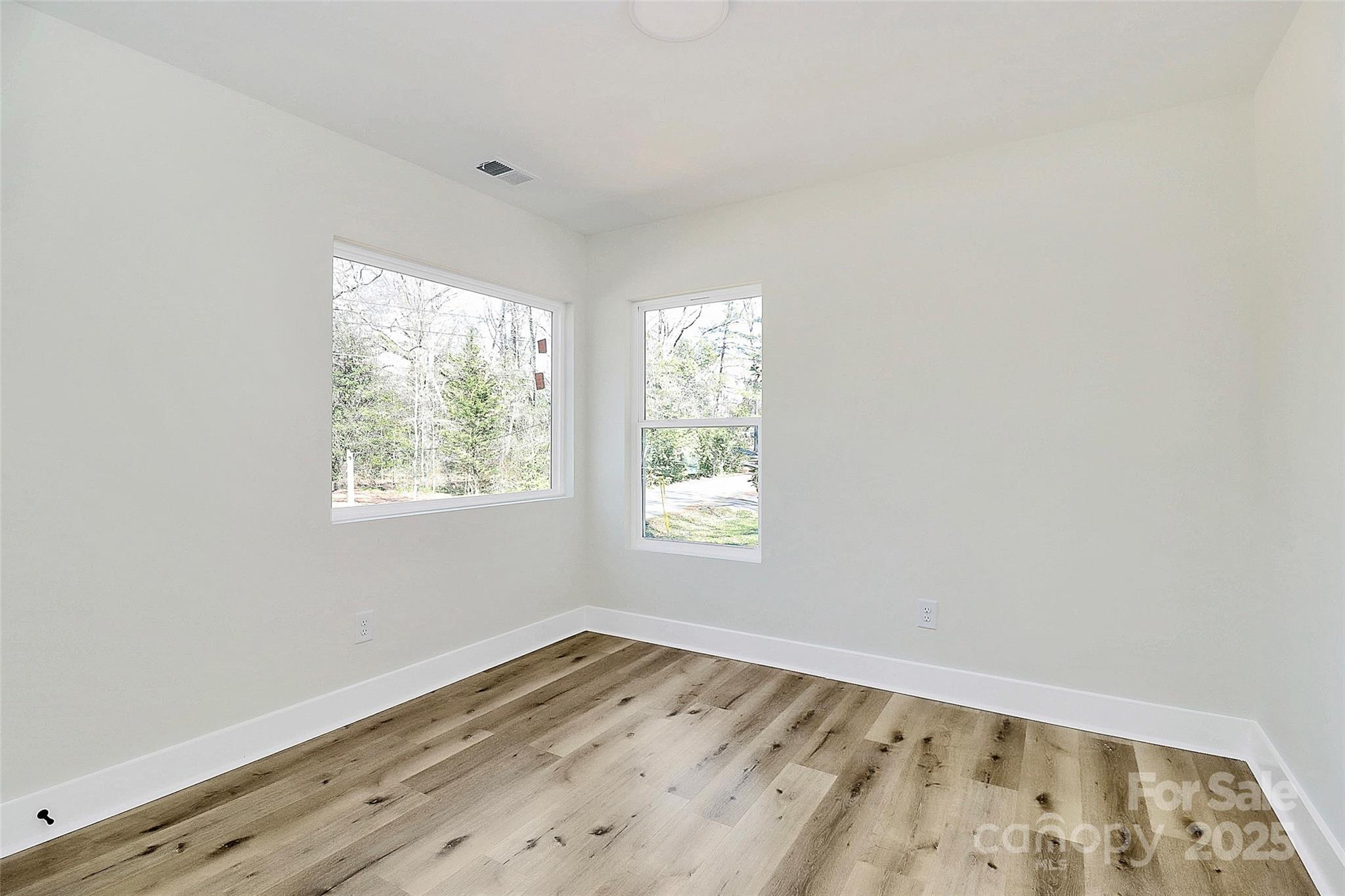 Royal Oaks - Residential