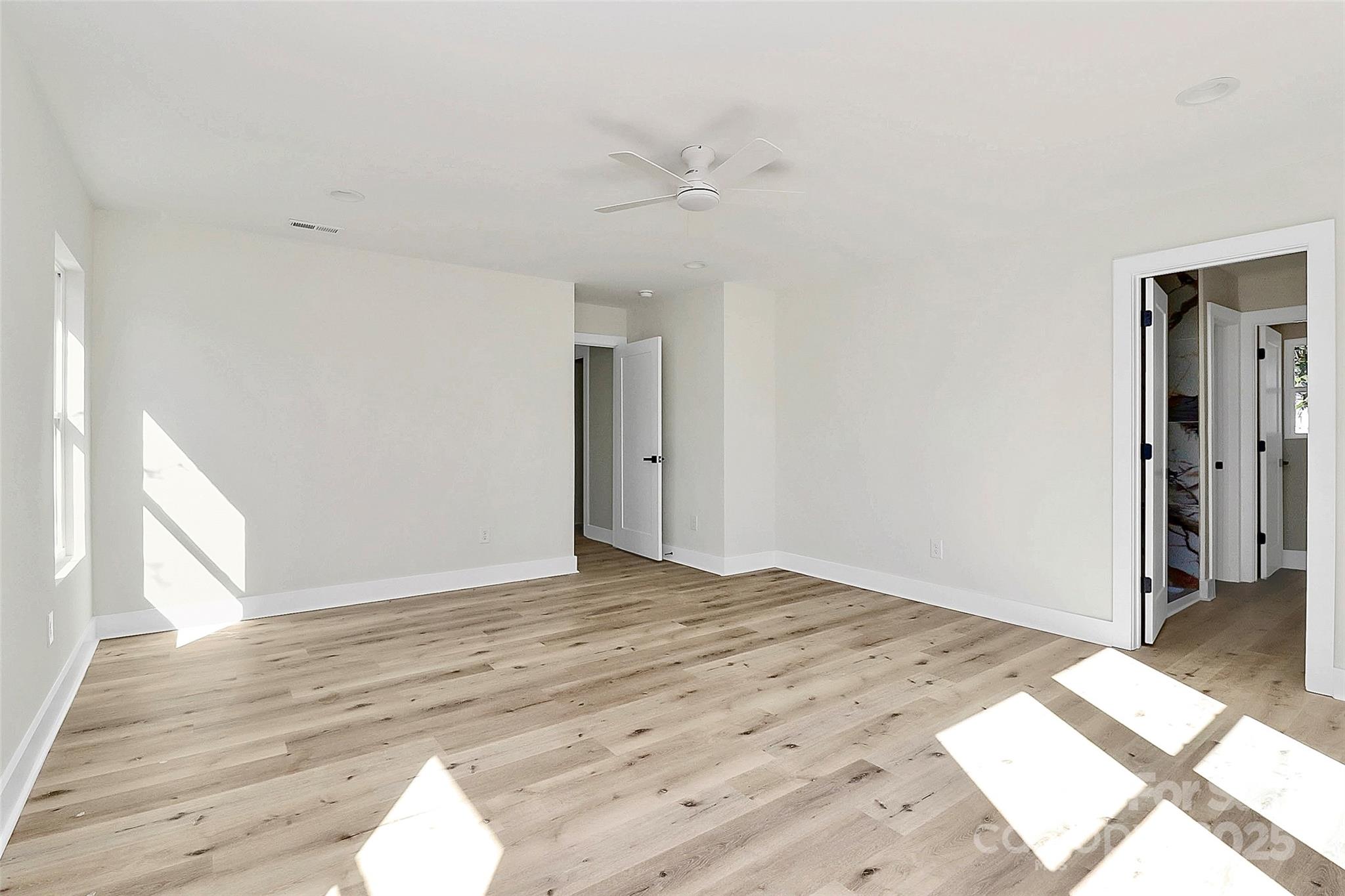 Royal Oaks - Residential