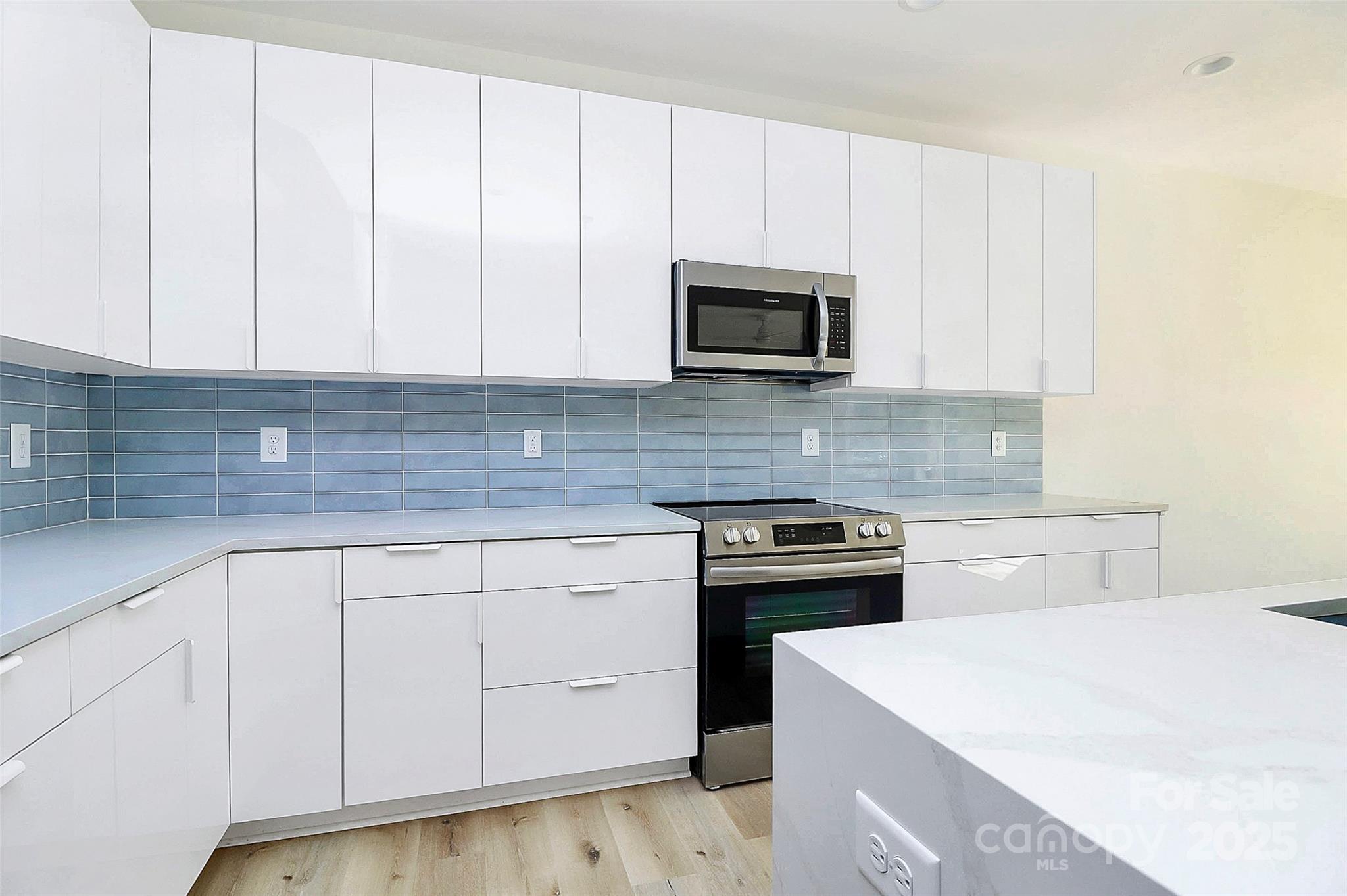 Royal Oaks - Residential